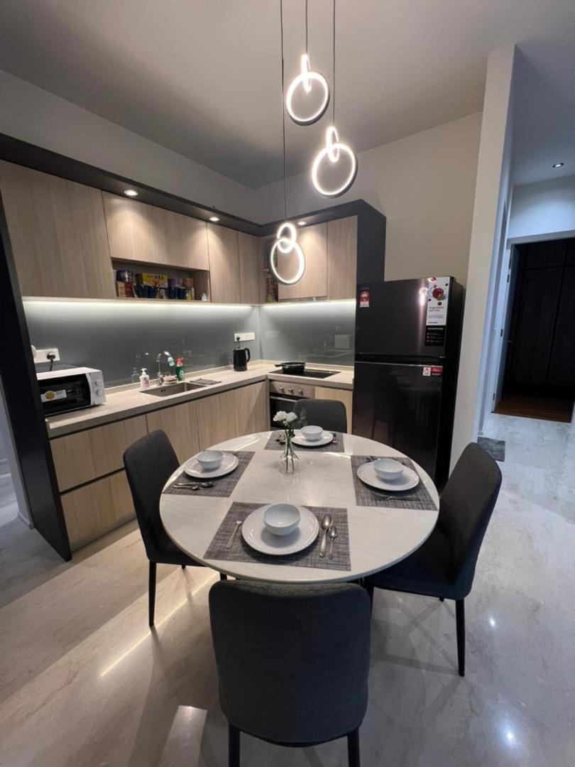 Cozy Apartment stay 2-4 pax near KLCC City Center