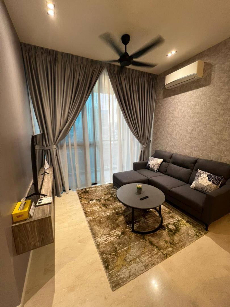 Cozy Apartment stay 2-4 pax near KLCC City Center