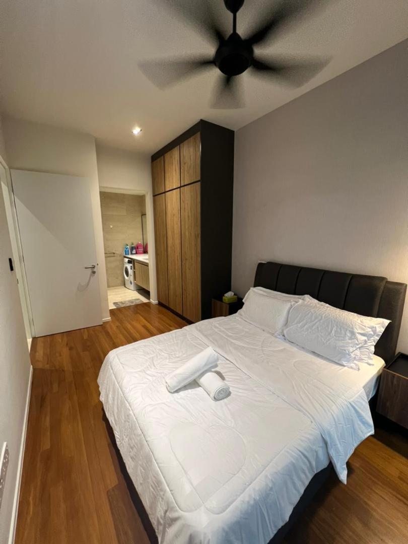 Cozy Apartment stay 2-4 pax near KLCC City Center