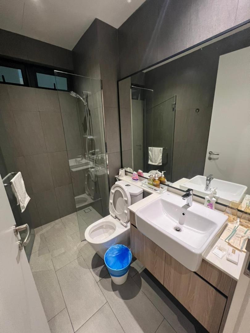 Cozy Apartment stay 2-4 pax near KLCC City Center