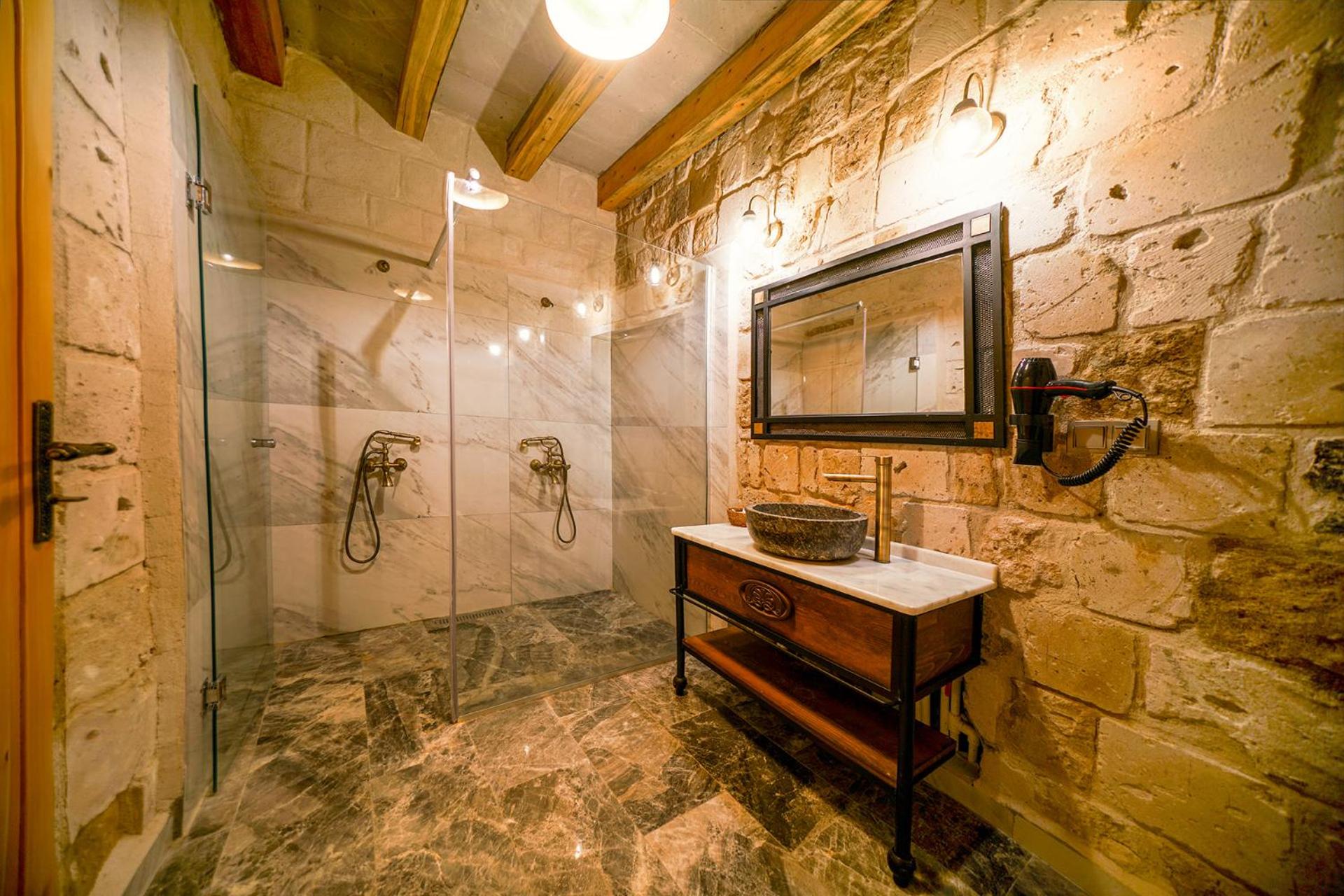 Caverna Hotel Premium Caves olur. - Image 84