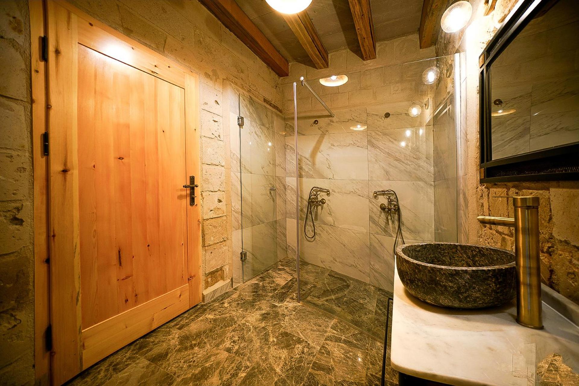 Caverna Hotel Premium Caves olur. - Image 85