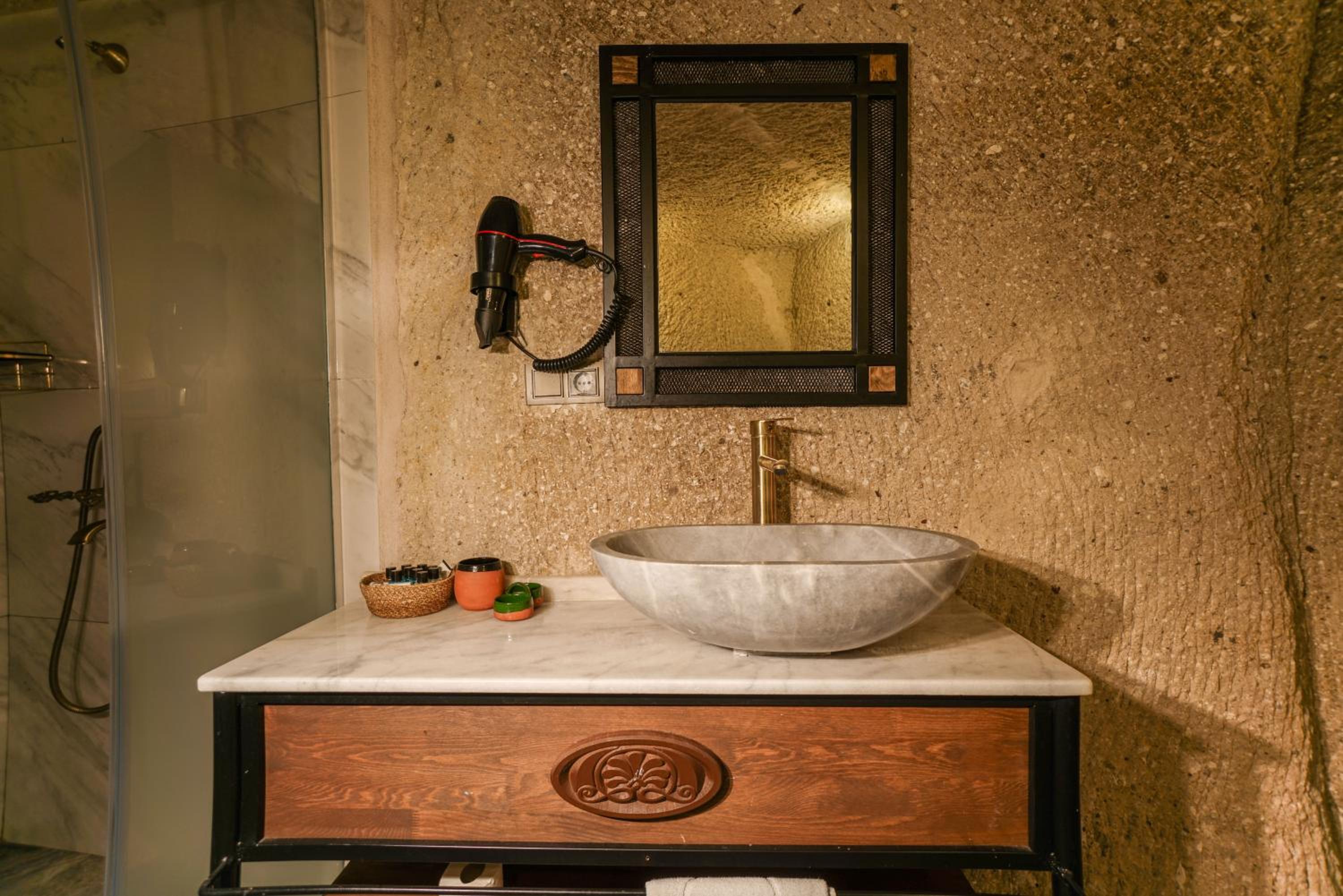 Caverna Hotel Premium Caves olur. - Image 129