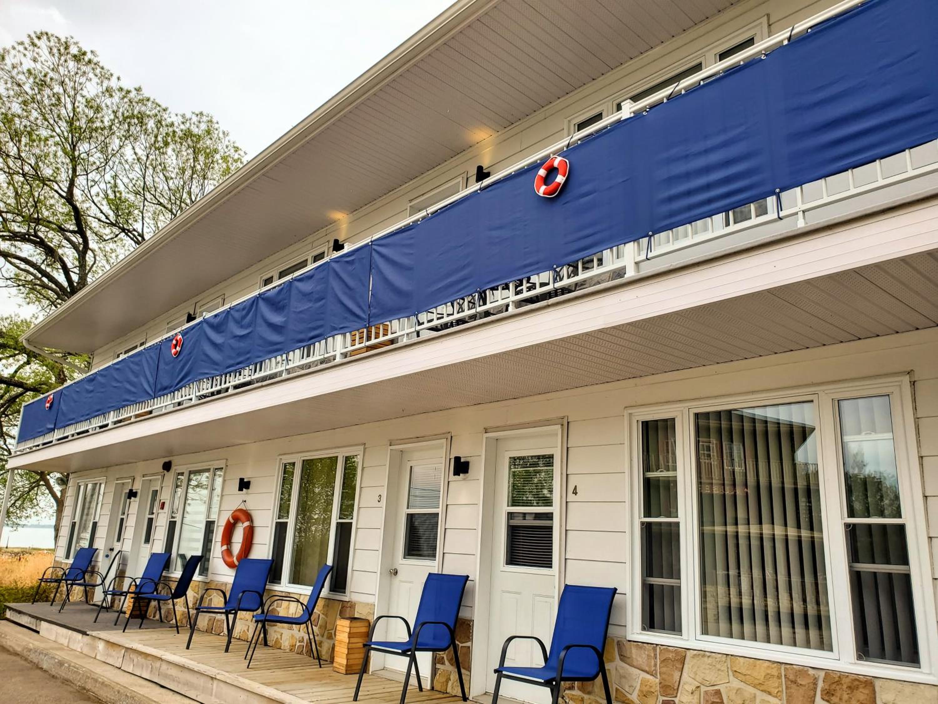 Les Petits Studios du bord de l'eau