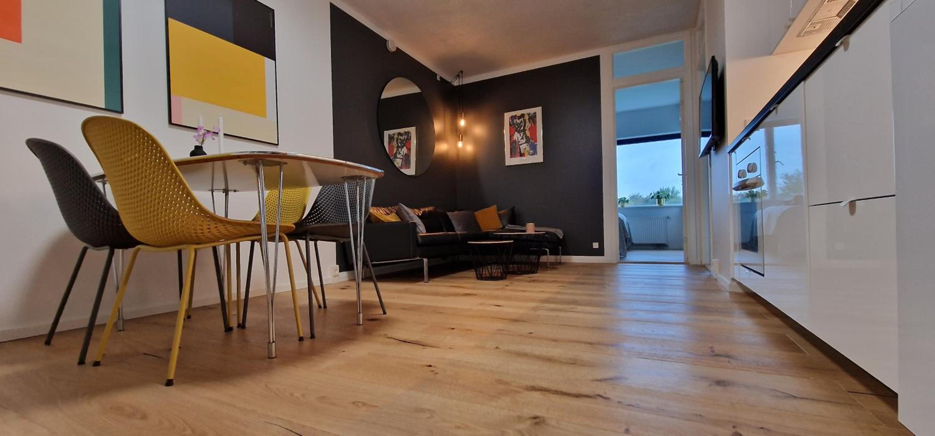 Modern, fully equipped flat