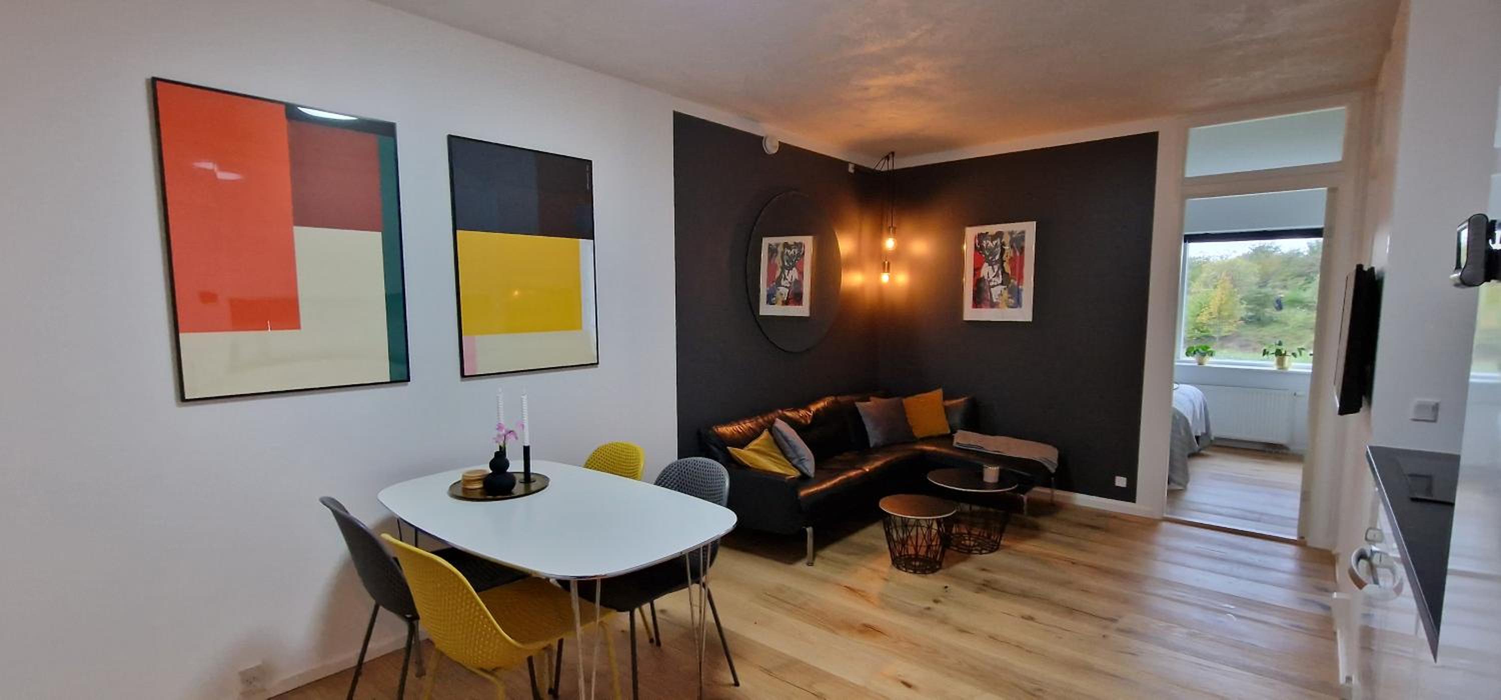 Modern, fully equipped flat