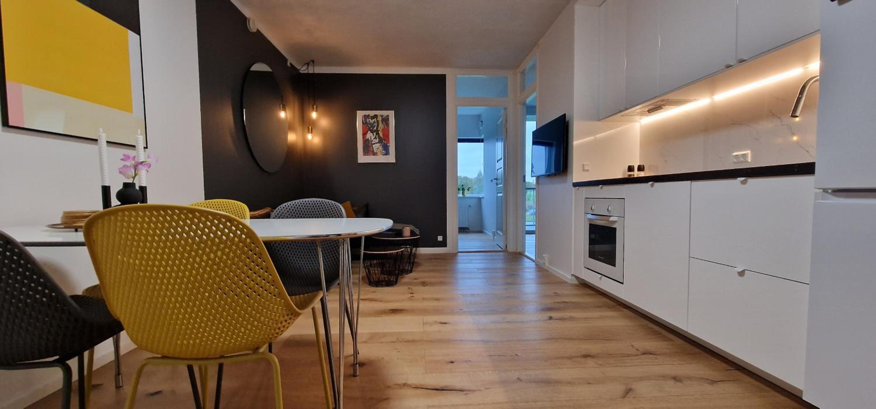 Modern, fully equipped flat