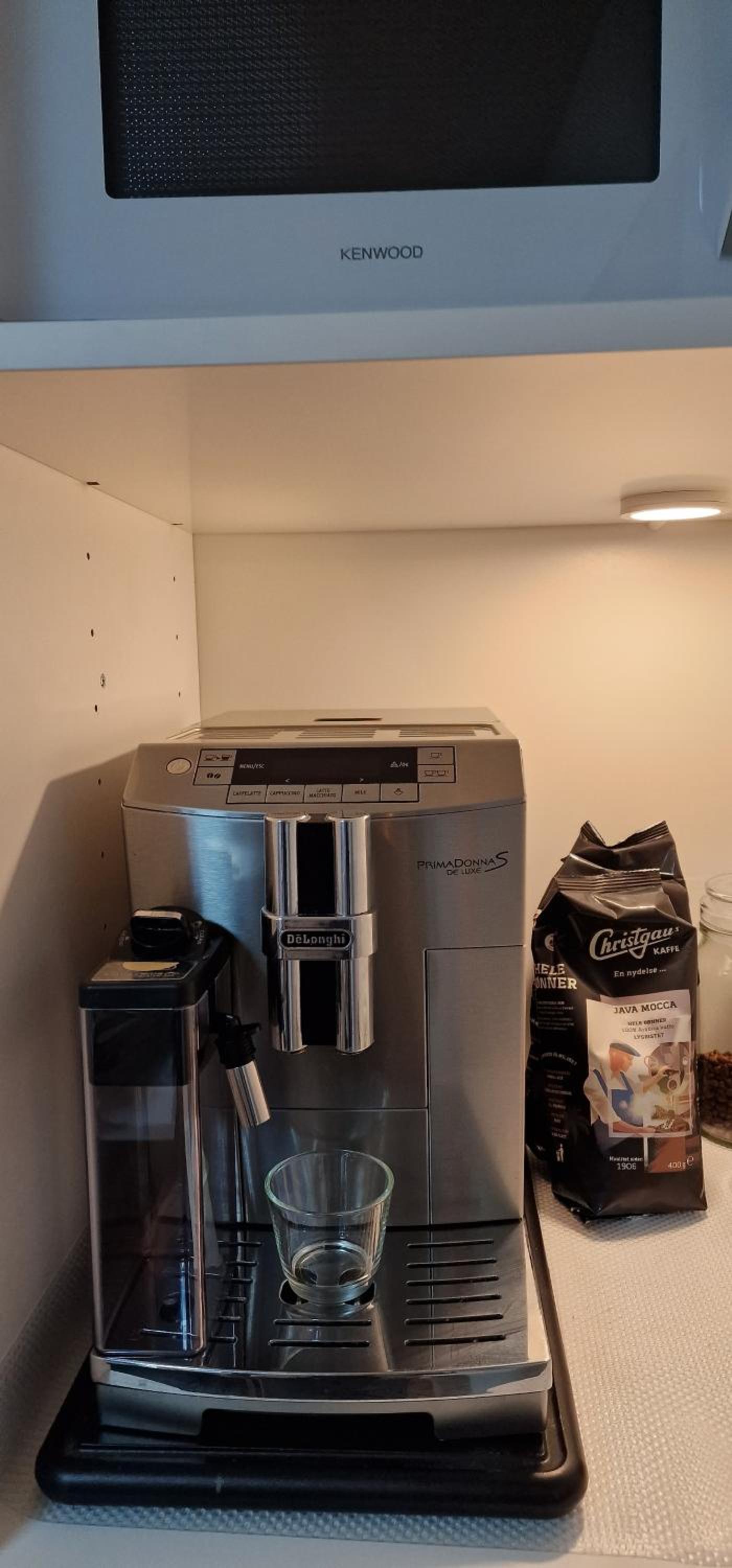 Modern, fully equipped flat