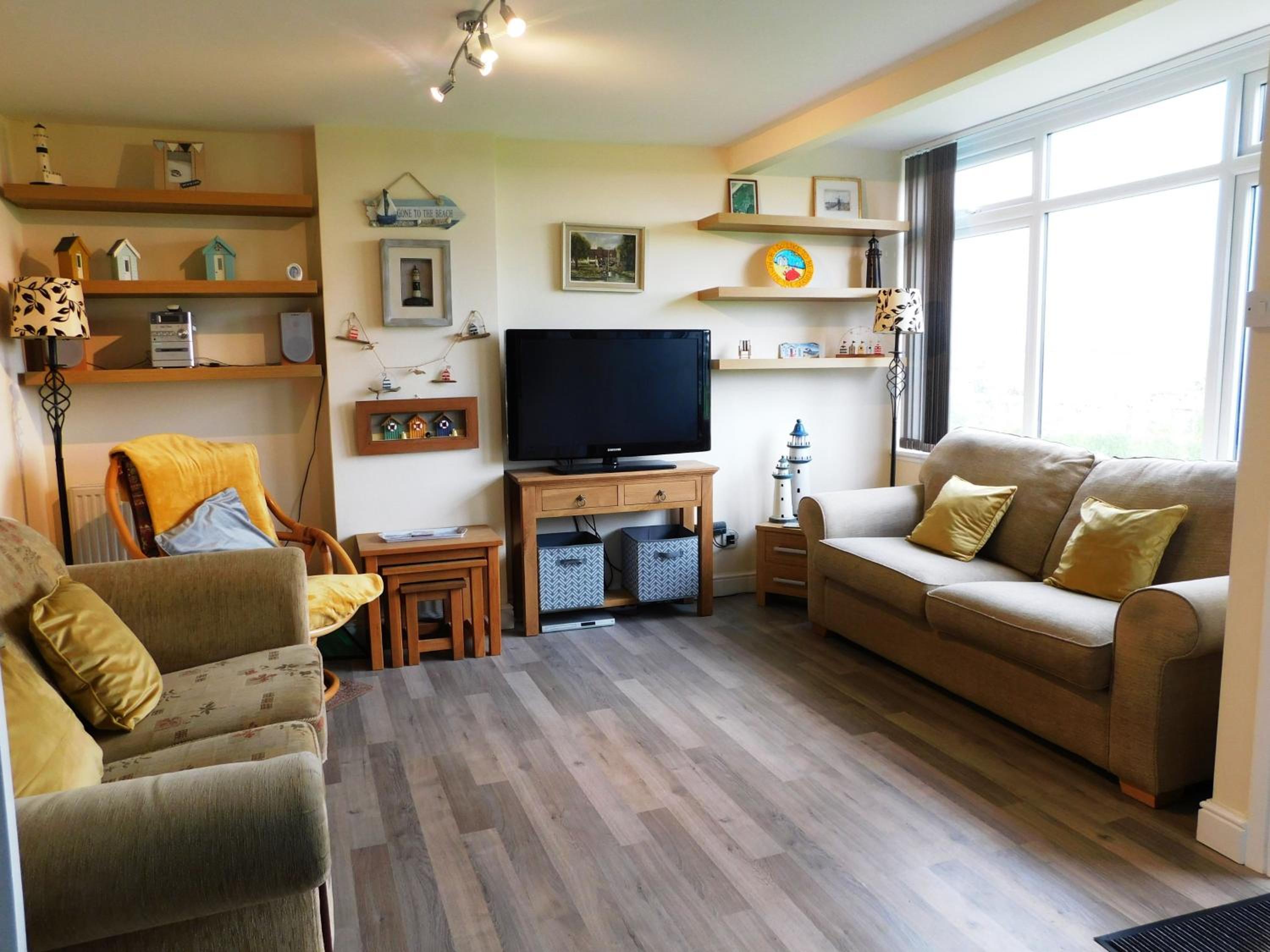 23 Hillside, Mundesley view 2