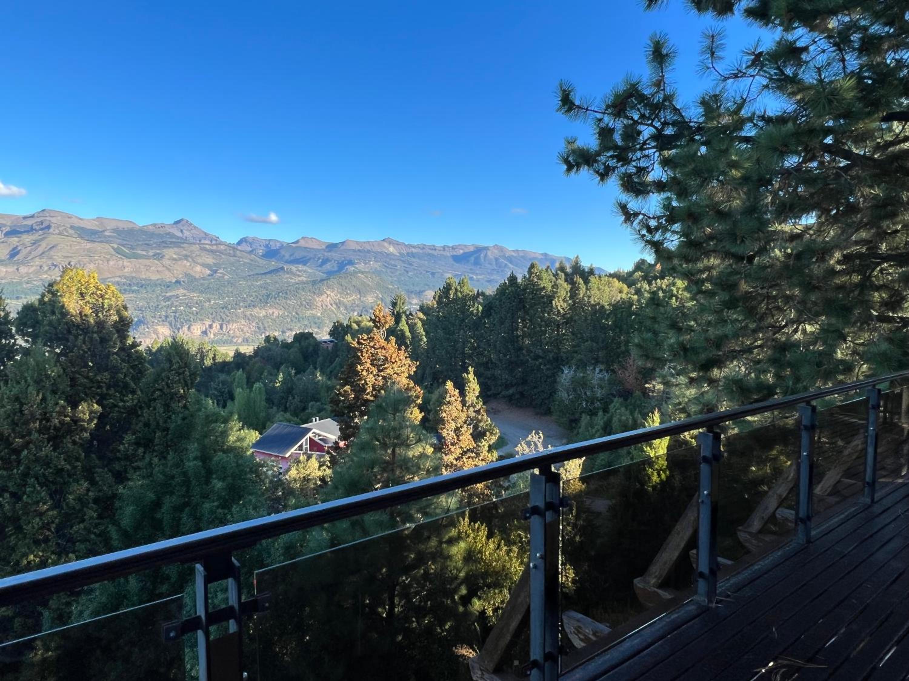 Casona con hermosa vista al valle de San Martín