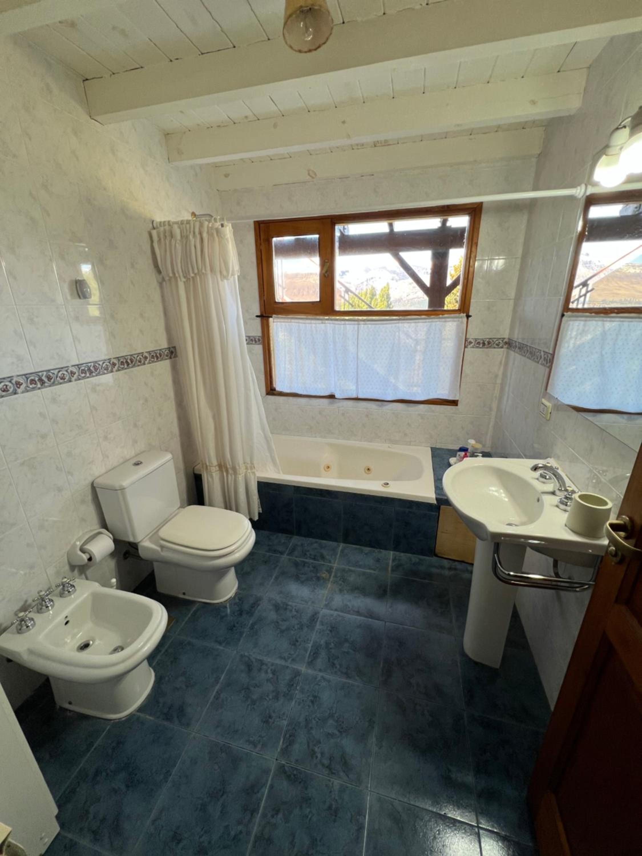 Casona con hermosa vista al valle de San Martín