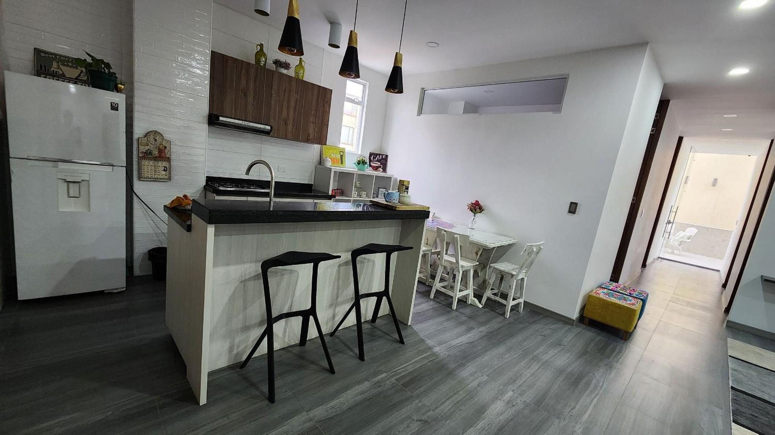 Muy cerca del aeropuerto apartamento Nuevo Familiar Lindo y acogedor