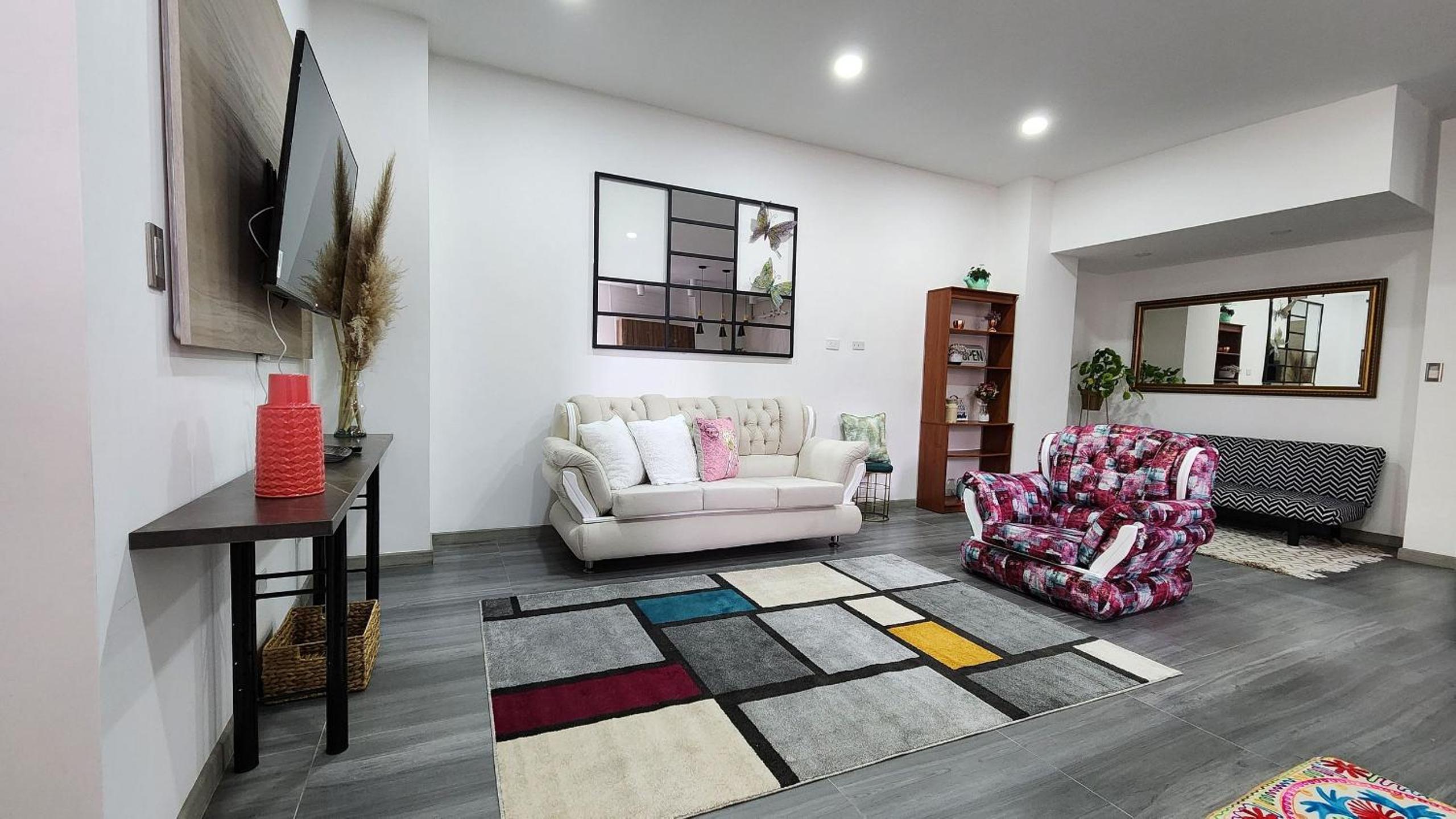 Muy cerca del aeropuerto apartamento Nuevo Familiar Lindo y acogedor