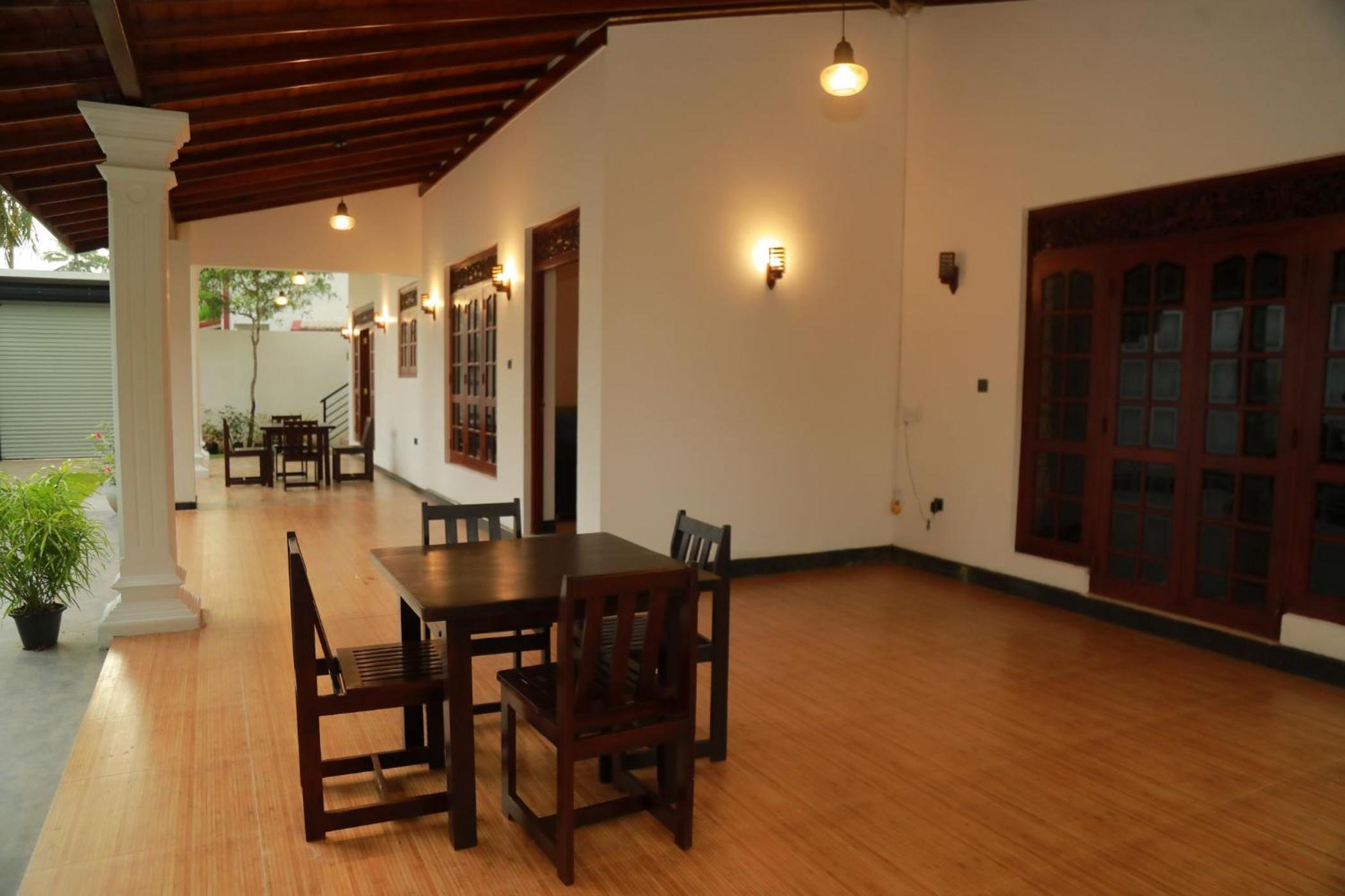 Araliya Pool House view 3