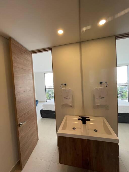 Apartamento en Santa Marta con hermosa Vista al Mar & Piscina