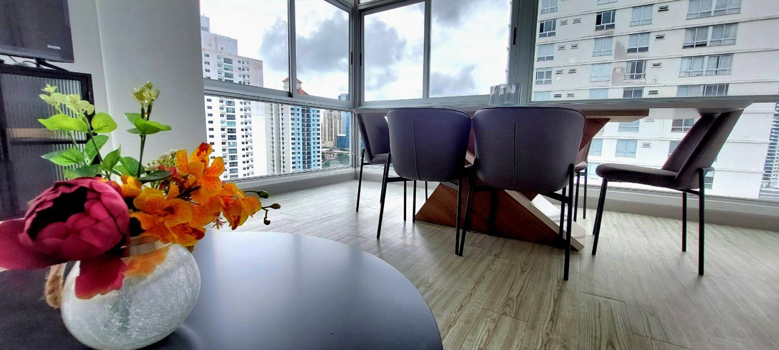 Splendid Apartment City Center - PH Quartier Atlapa