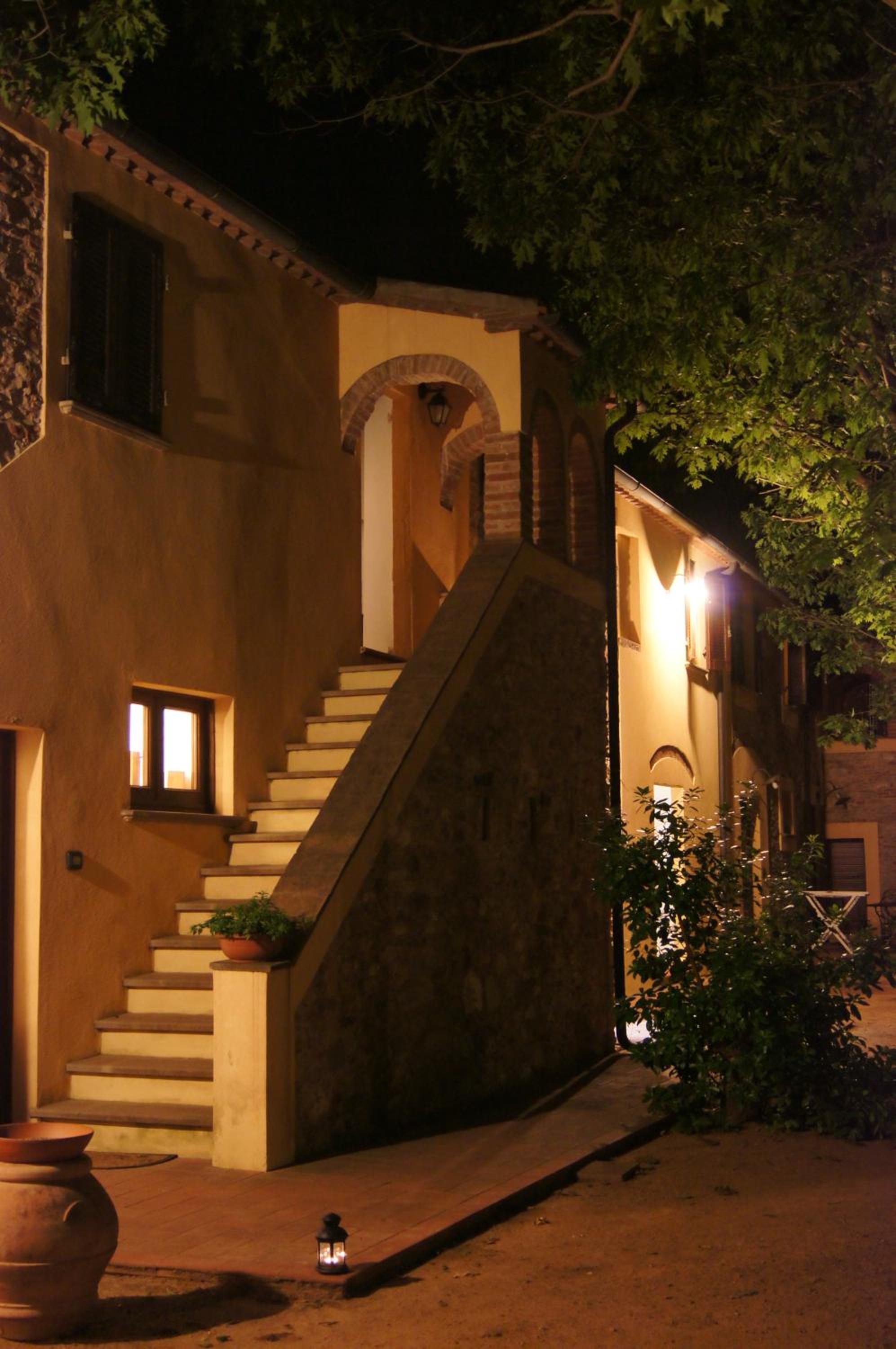 Photo 48