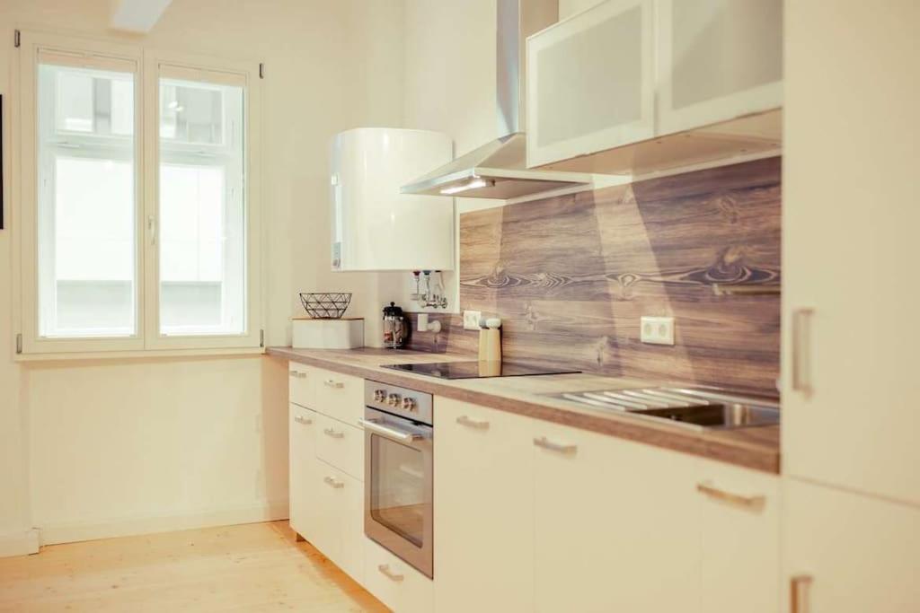 Apartment für 6 Aalen Zentrum Netflix 300 Mbit Wlan