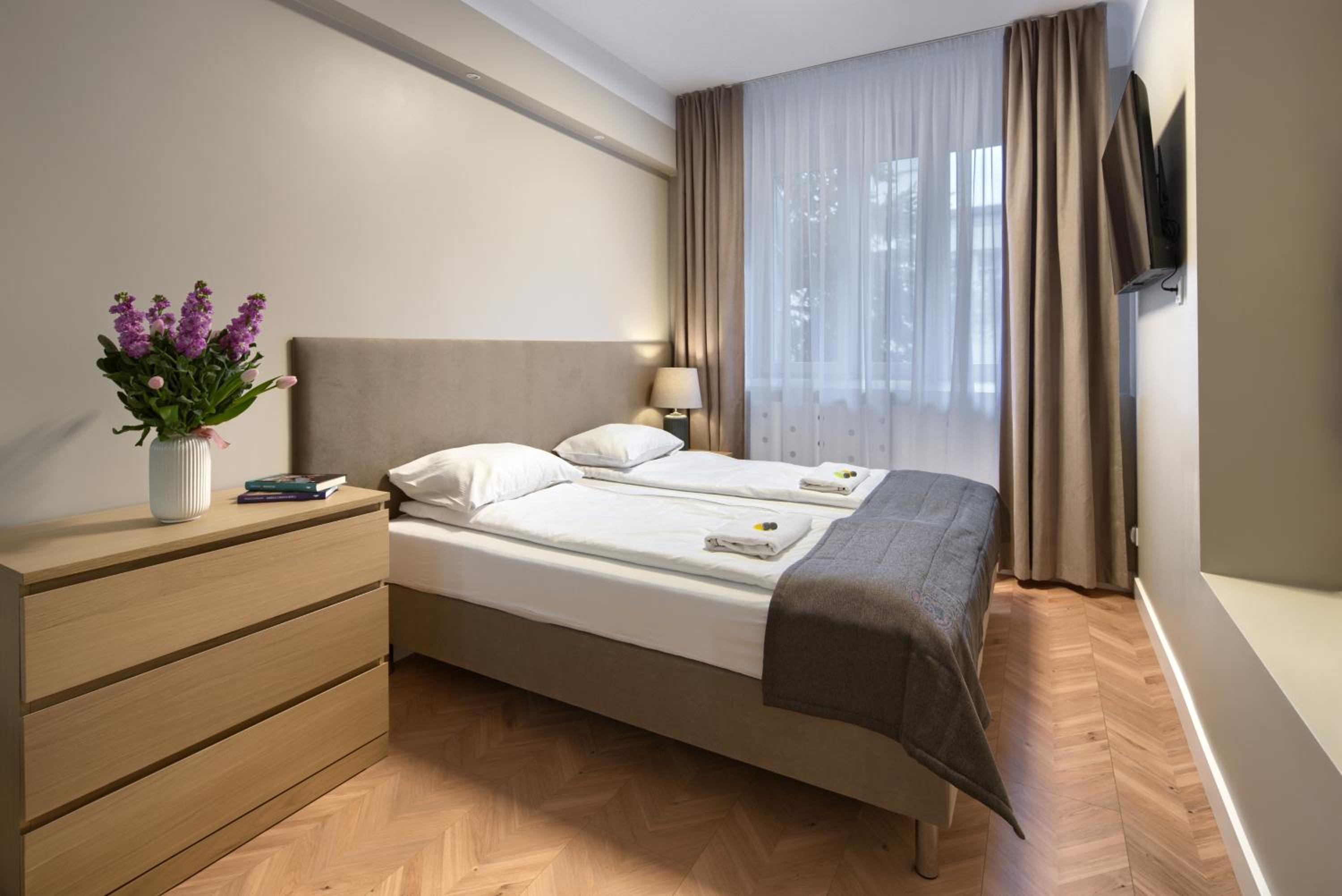 New! Modern Studio in Mokotów - near City Centre SGH Metro Tram by APARTEL