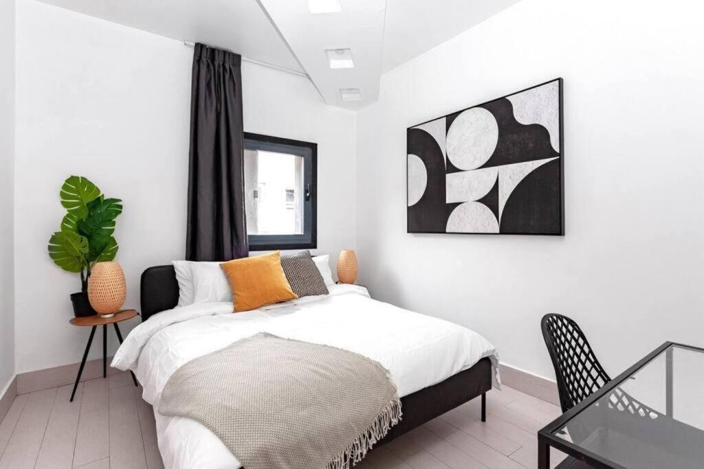 2Bedroom Suite 9 with shelter view 4