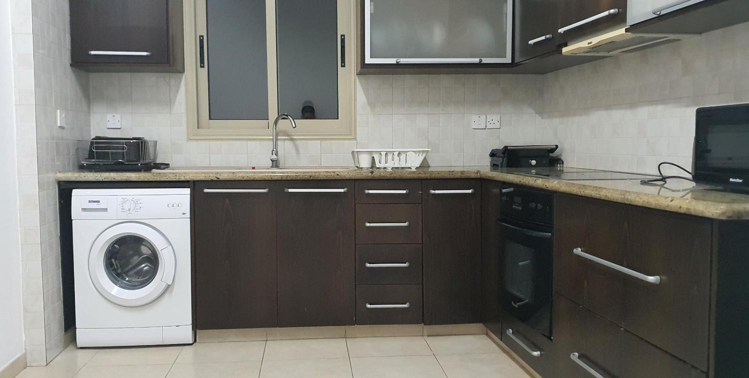 BLUE LUXURY APARTMENT (BREAKBOOKING CY-SERVICES LTD)