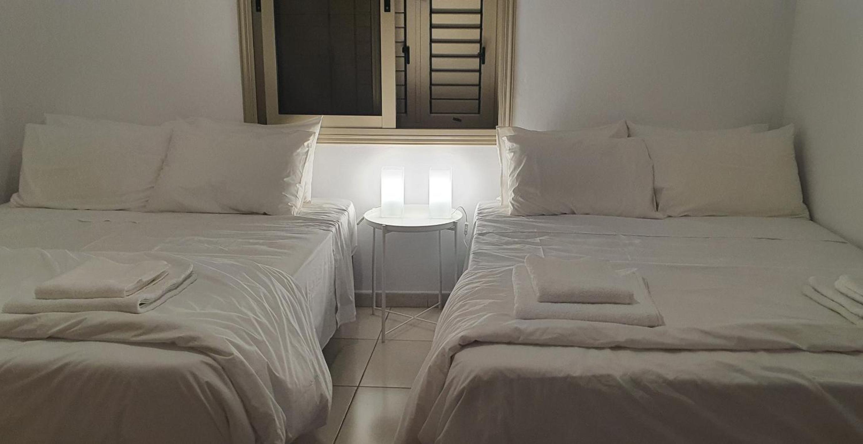 BLUE LUXURY APARTMENT (BREAKBOOKING CY-SERVICES LTD)