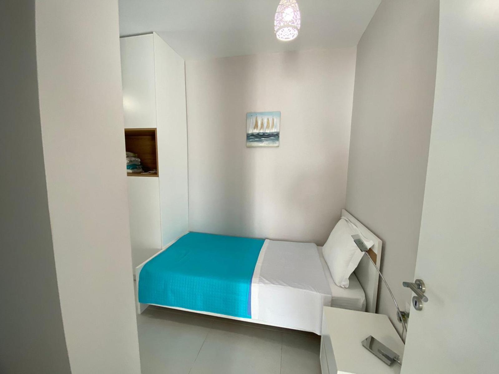 Avenir Apartment