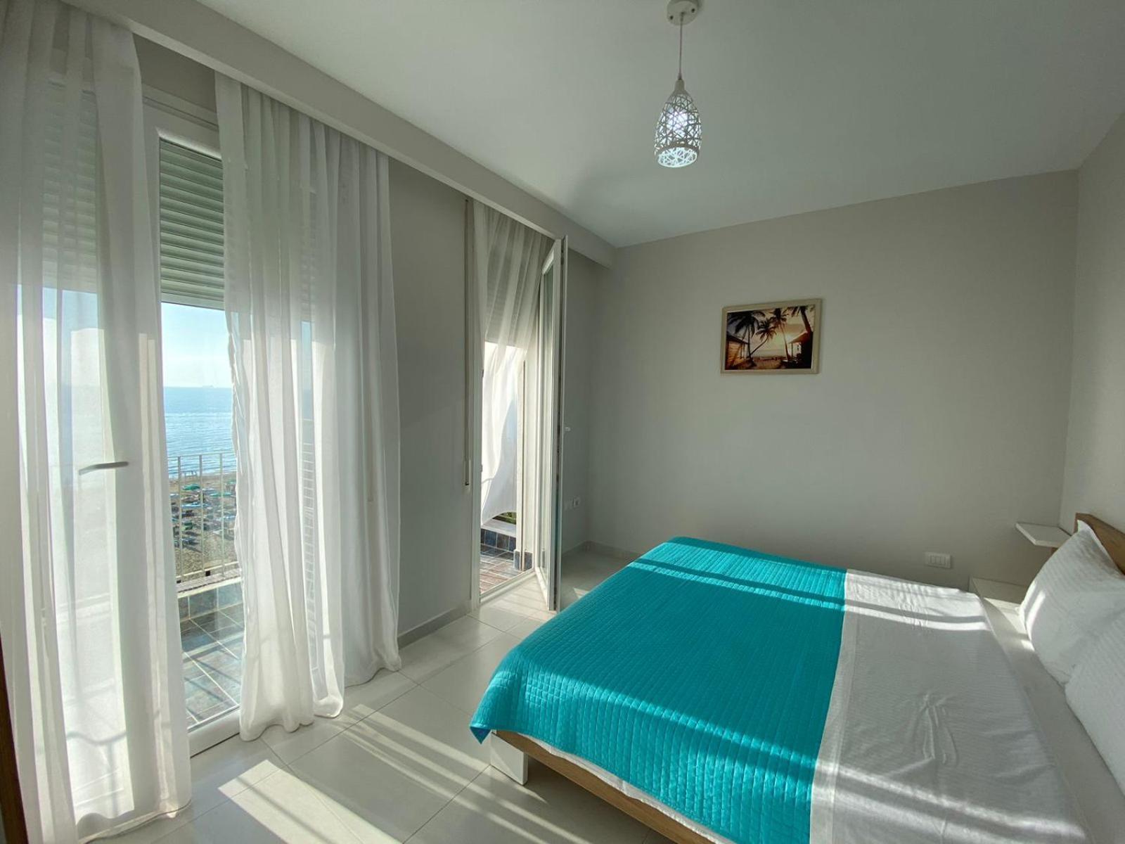 Avenir Apartment