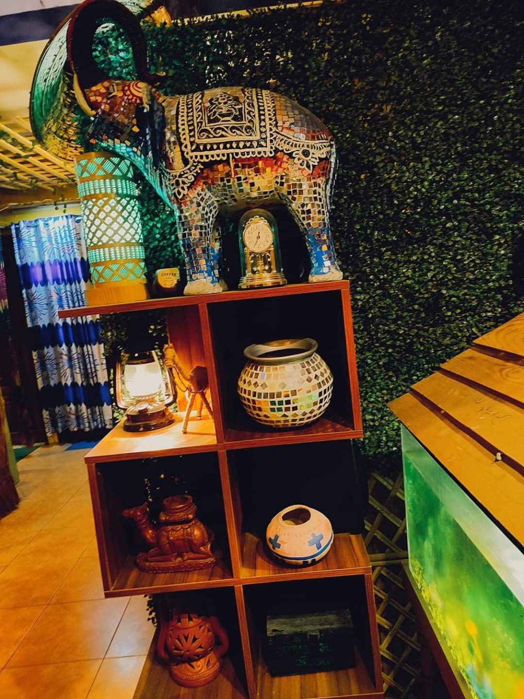 Green Leaf Guest House ColIege Road Sreemongal