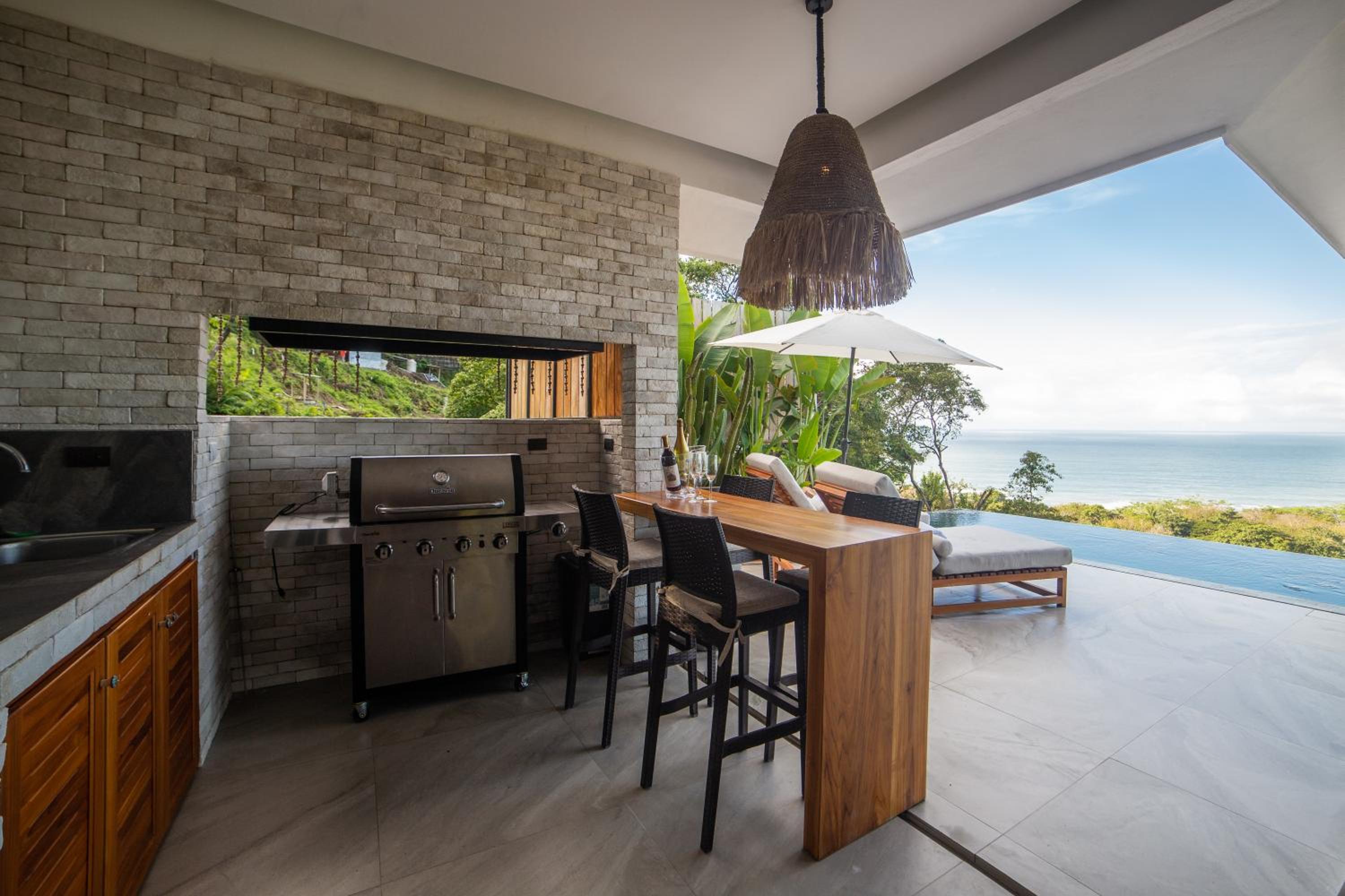 Grand Oceanview Villas - Casa Aria and Casa Magnifique