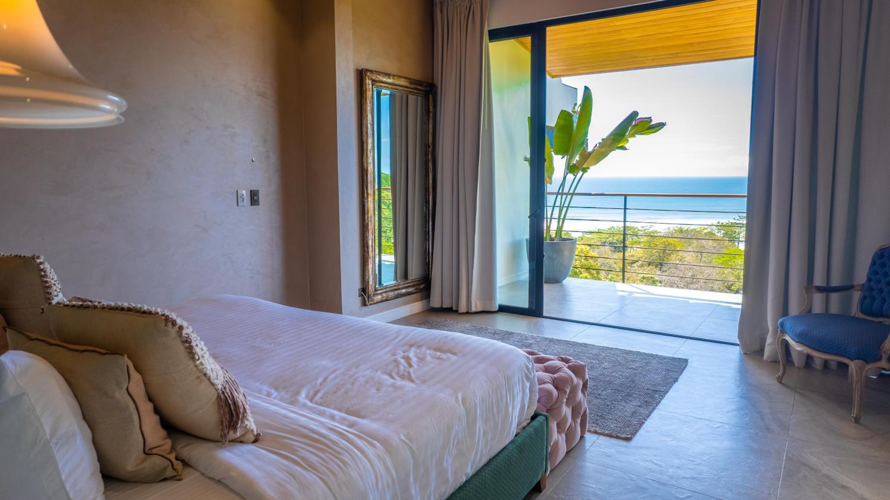 Grand Oceanview Villas - Casa Aria and Casa Magnifique