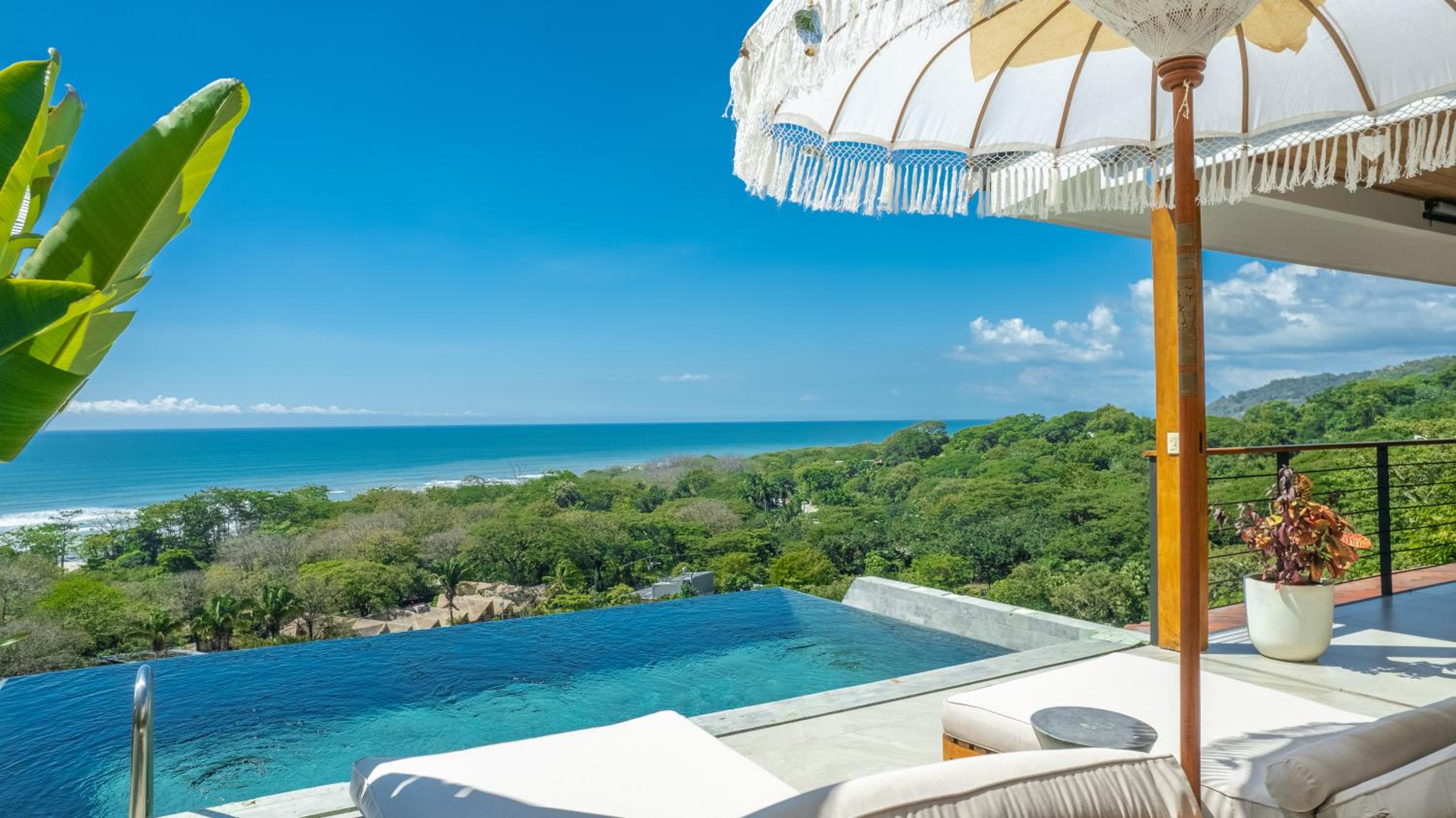 Grand Oceanview Villas - Casa Aria and Casa Magnifique