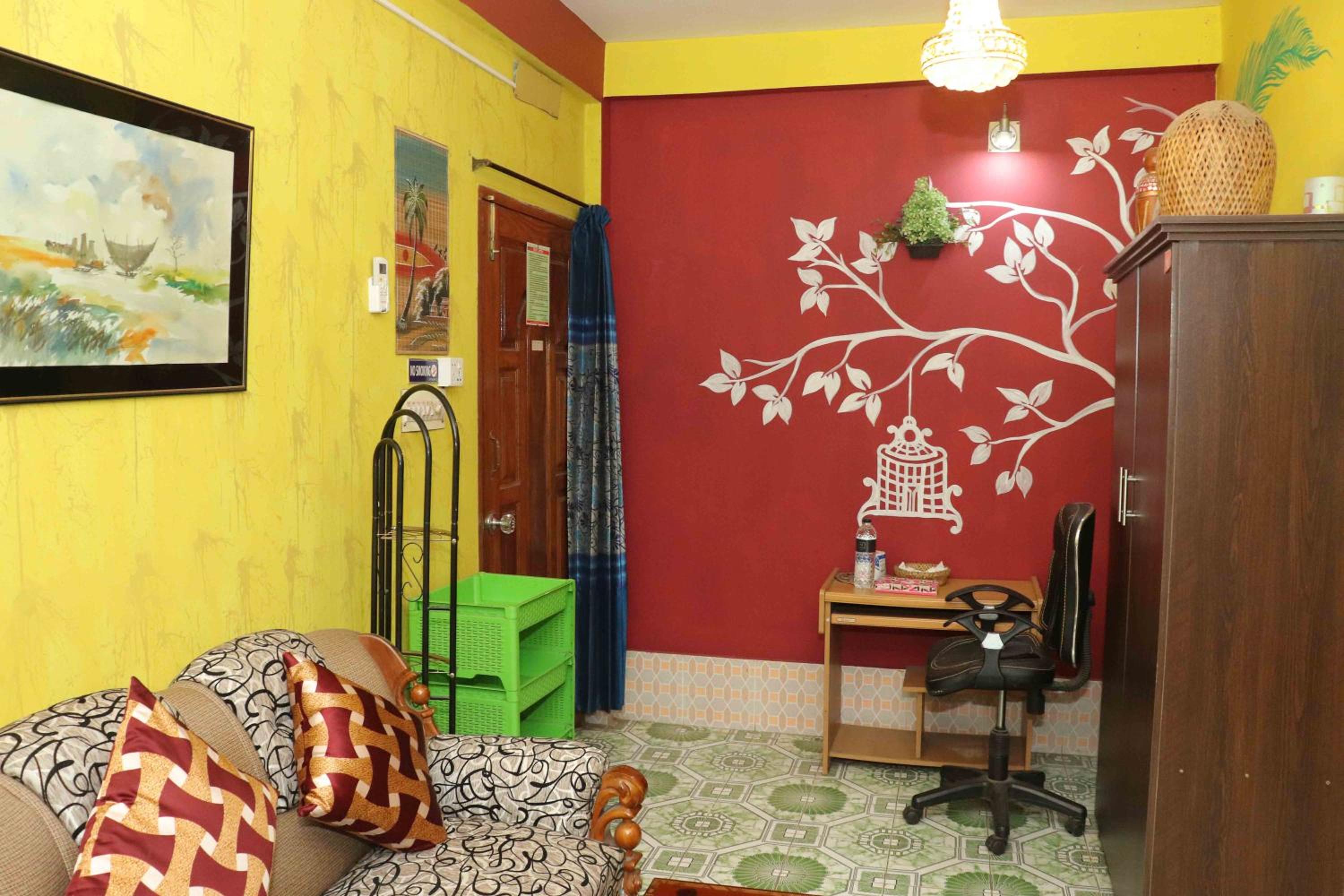 Green Leaf Guest House ColIege Road Sreemongal