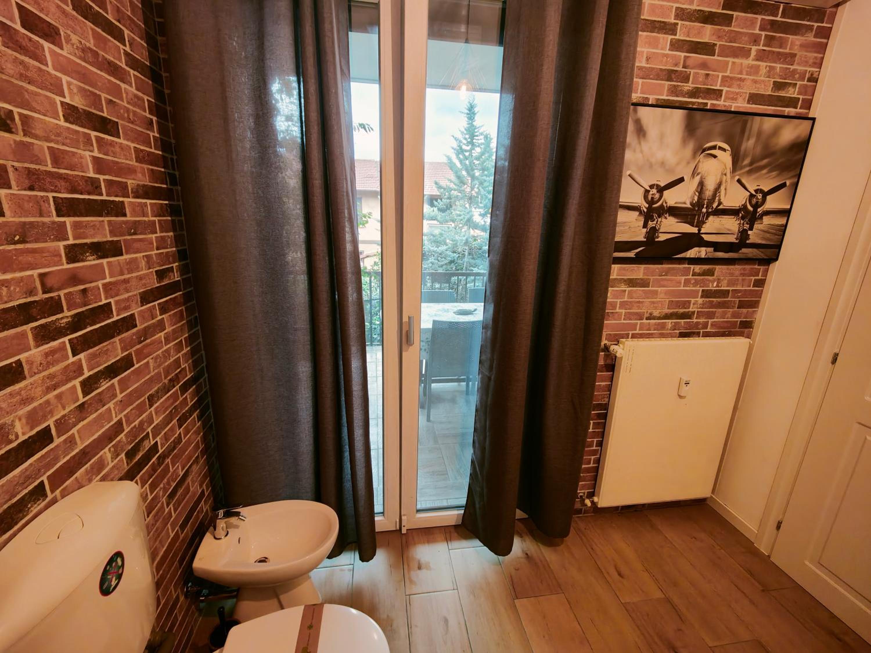 Photo 38