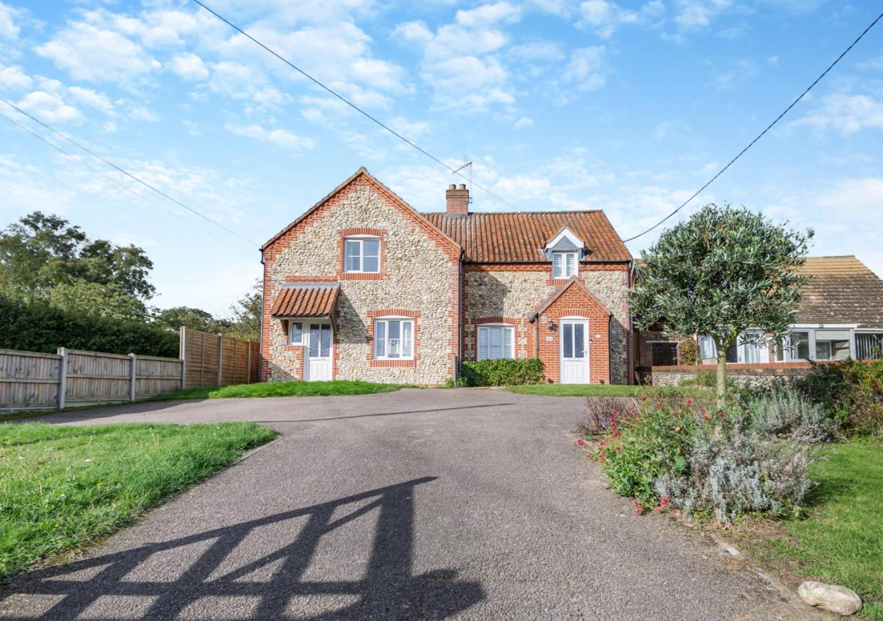 3 Bed in Little Walsingham oc-1229
