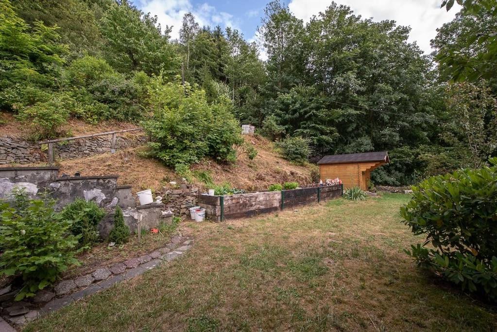 Schöne Ferienwohnung in ruhiger Lage