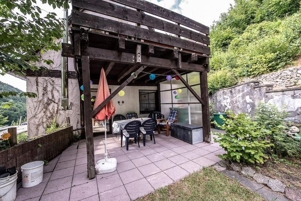Schöne Ferienwohnung in ruhiger Lage