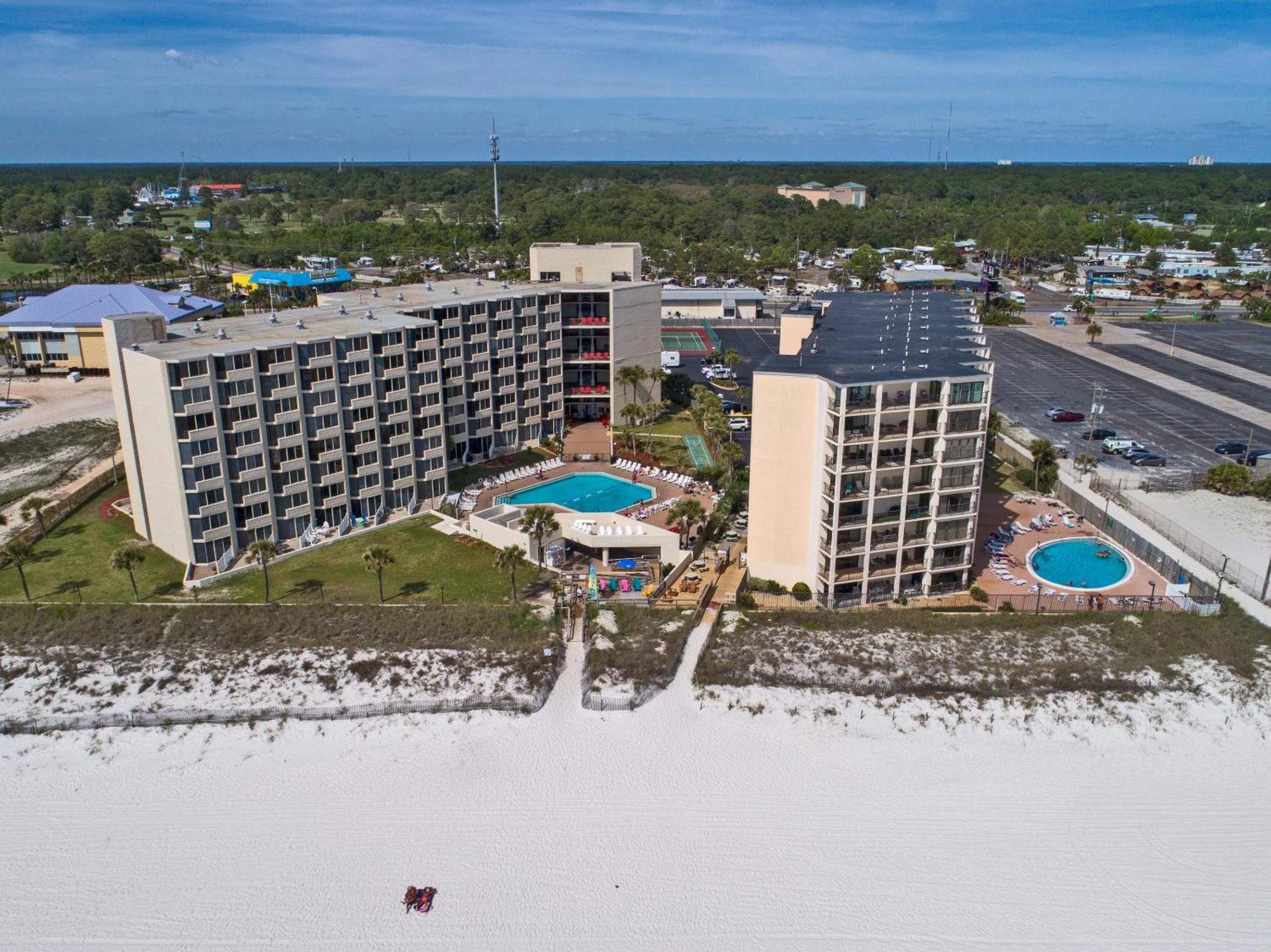 Moondrifter Beach Resort by Panhandle Getaways