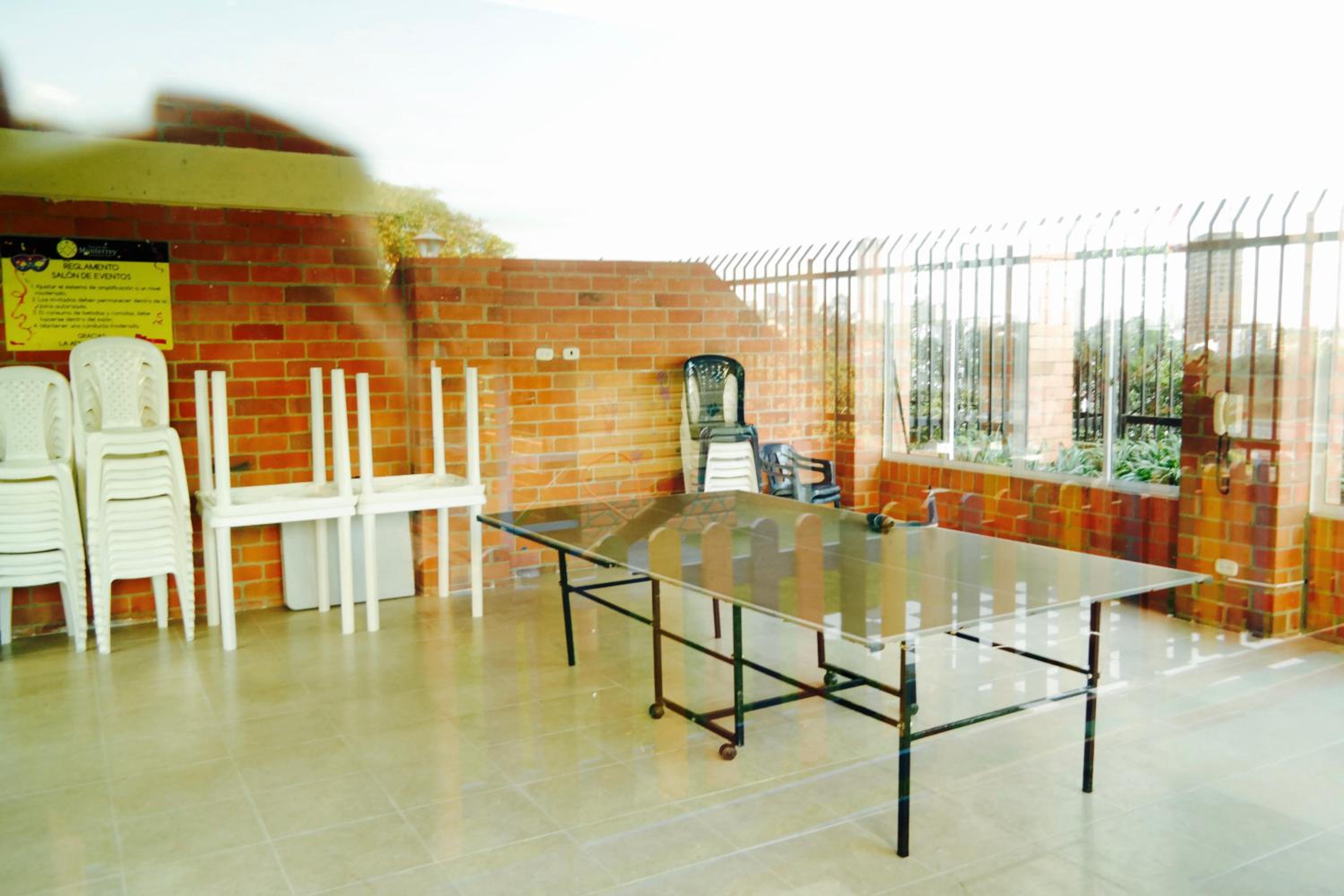 Apto y PH amplios, 3 a 4 alcobas, vista y turismo - Cacique