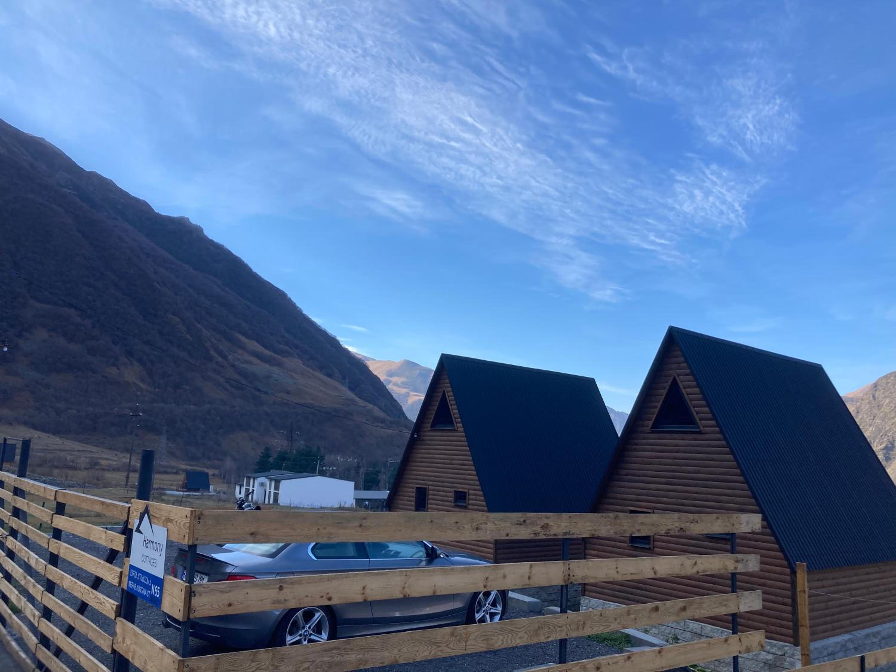 Kazbegi Harmony Cottages