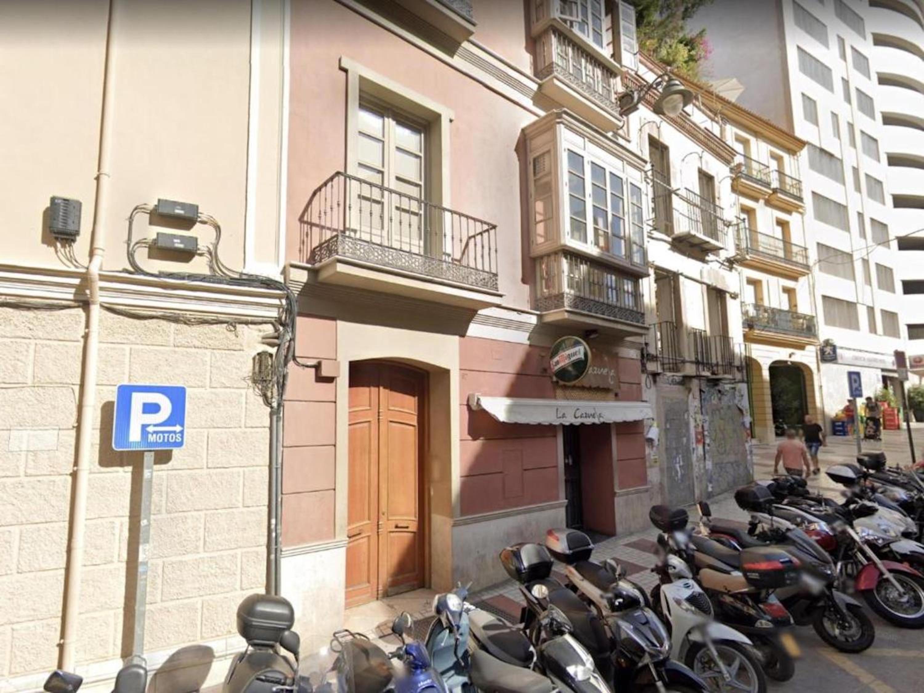Apartments Holidays2Malaga City Center