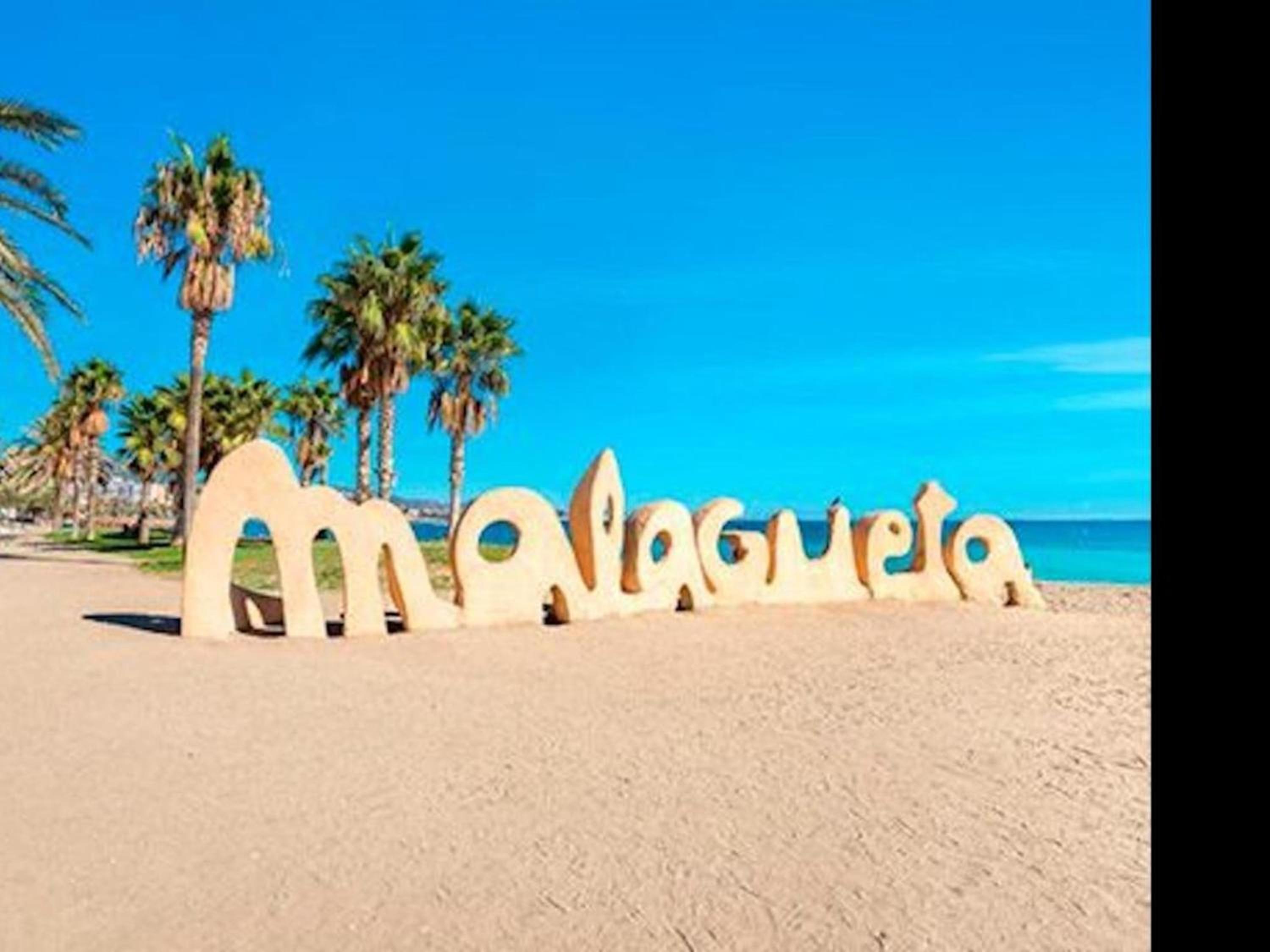 Apartments Holidays2Malaga City Center