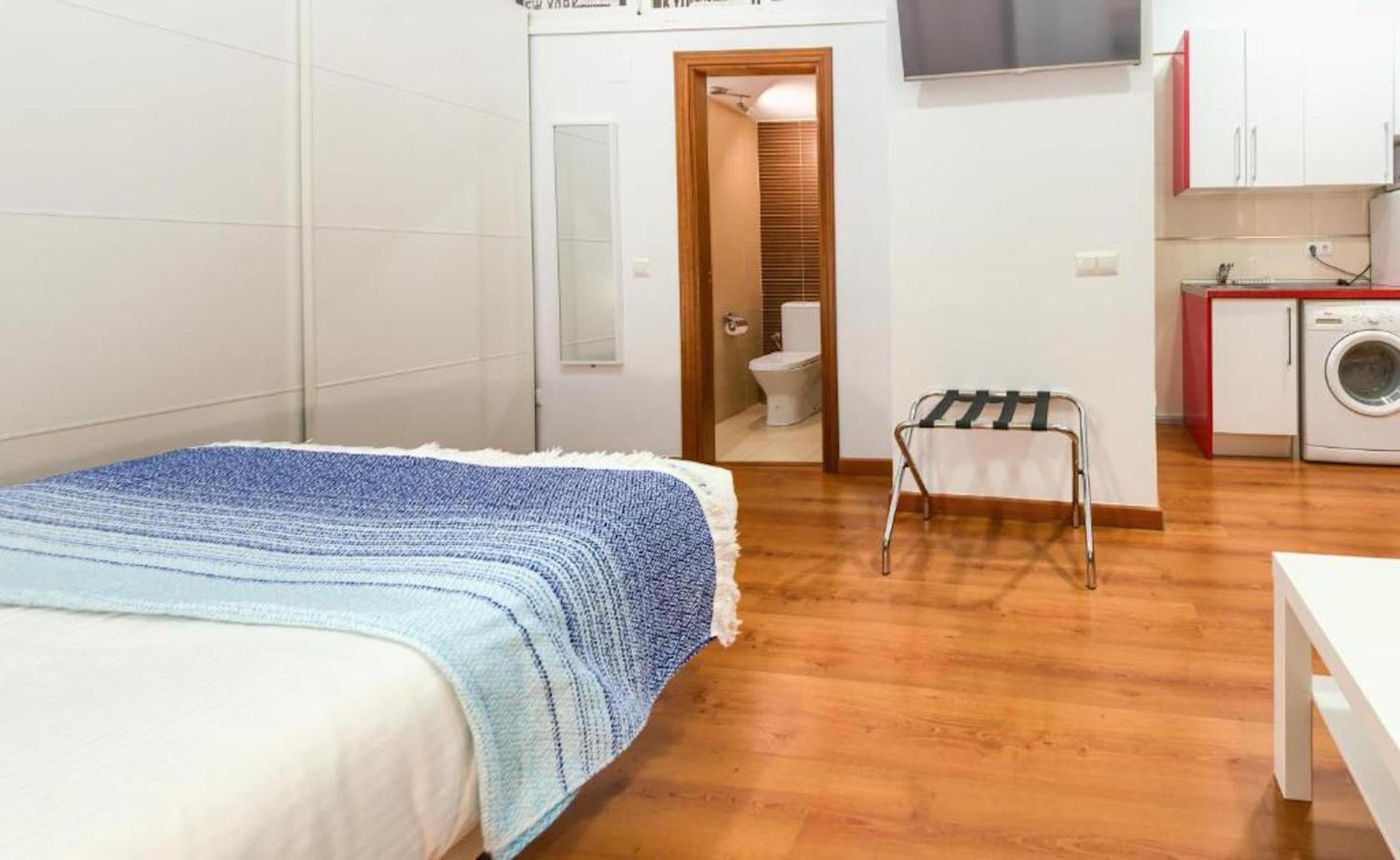 Apartments Holidays2Malaga City Center