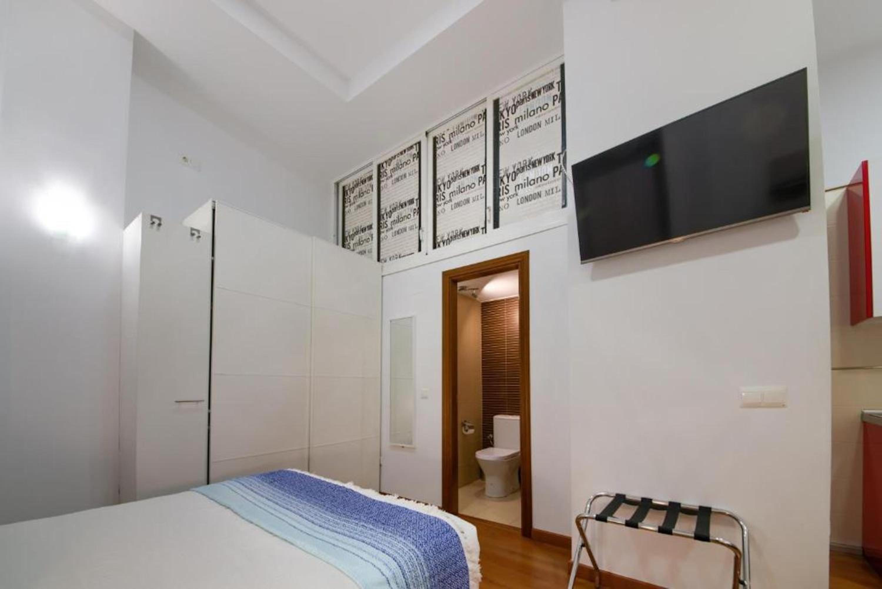 Apartments Holidays2Malaga City Center