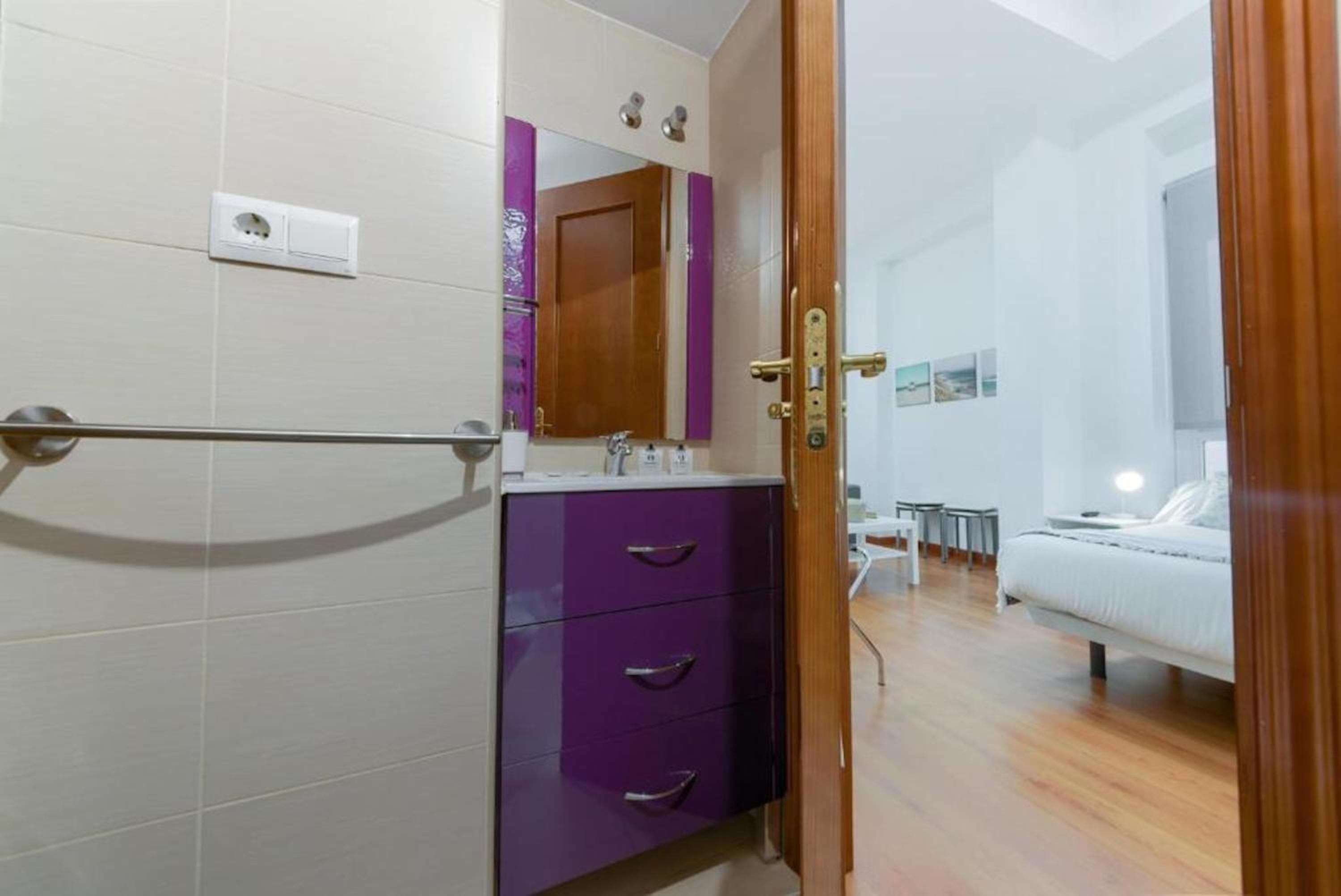 Apartments Holidays2Malaga City Center