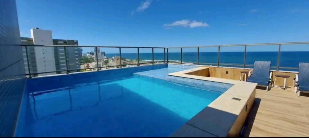 Vista mar no costa azul