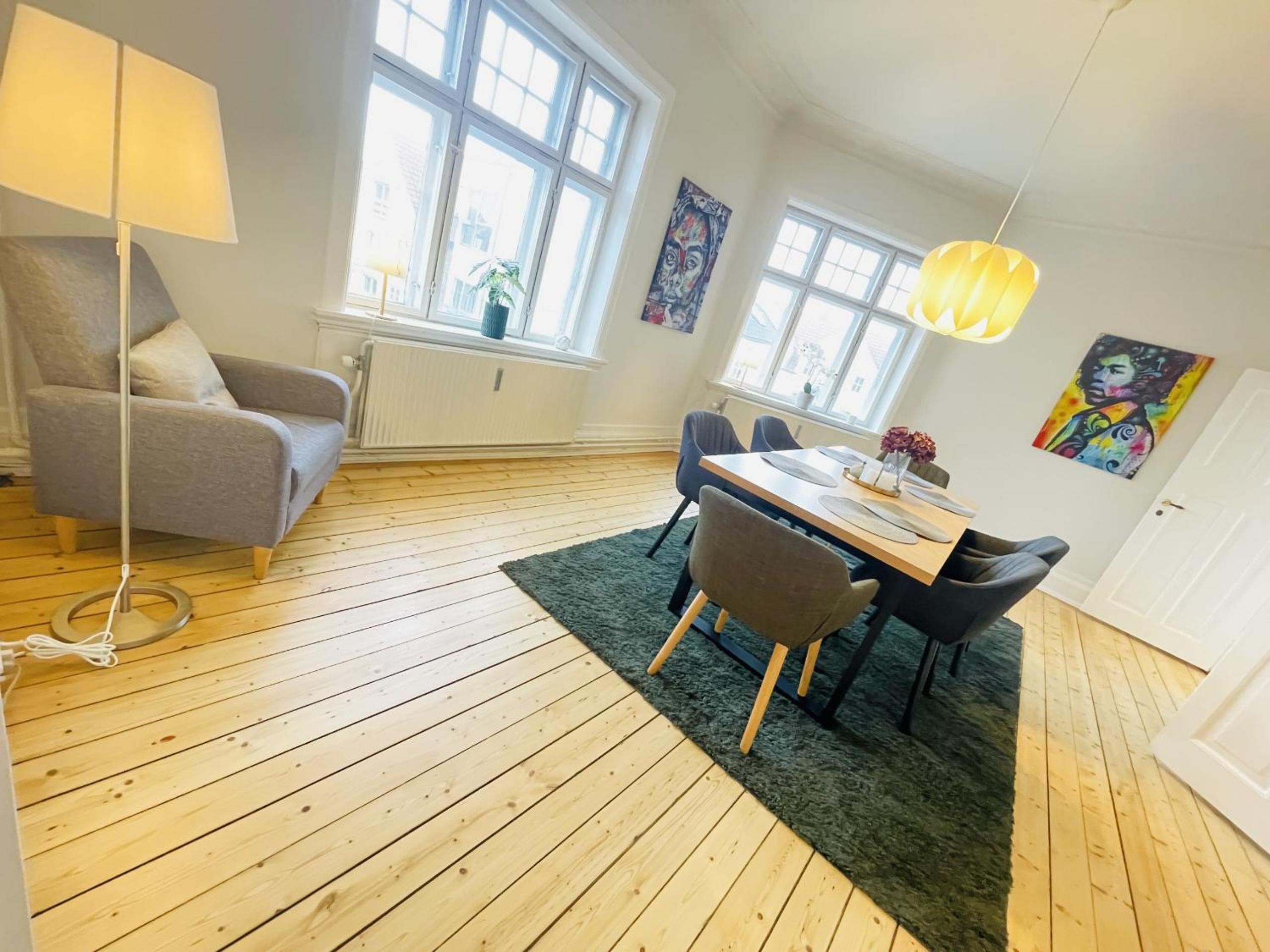 aday - Enchanting 2 bedroom apartment in the heart of Aalborg