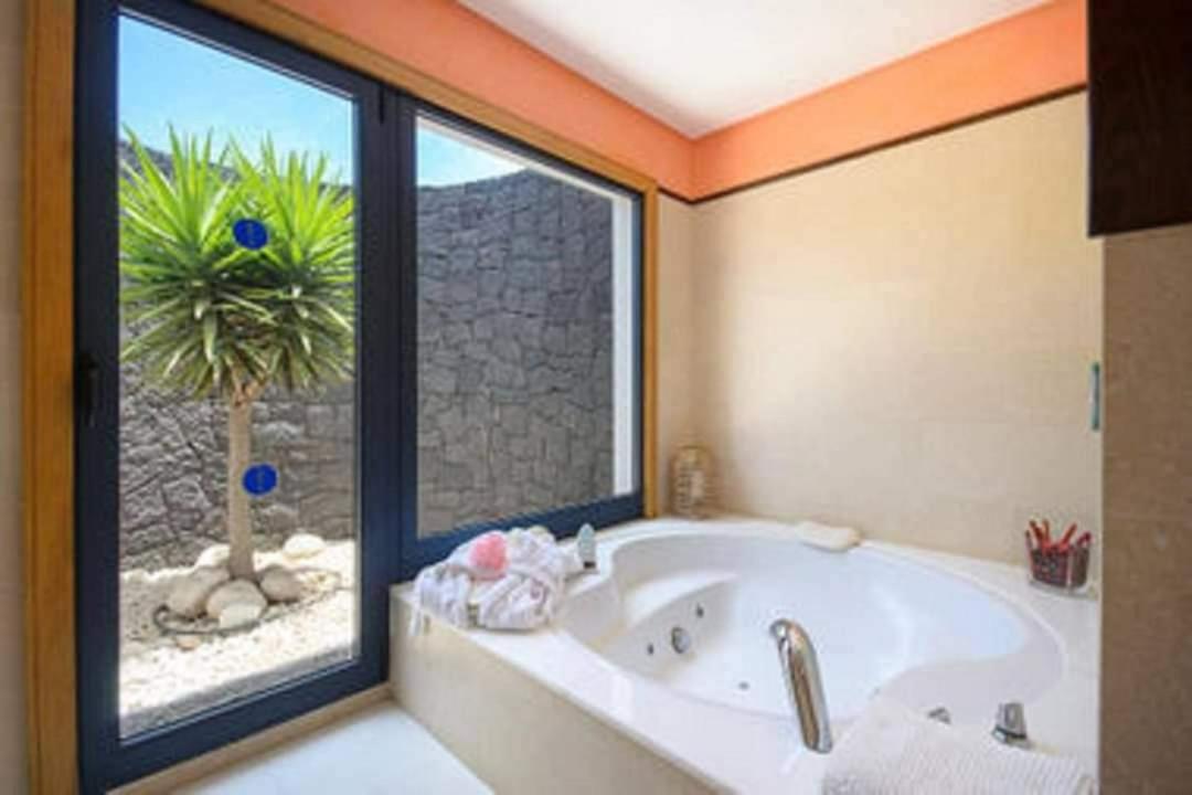 Villas Mamma Mia pool heat Private & Jacuzzi