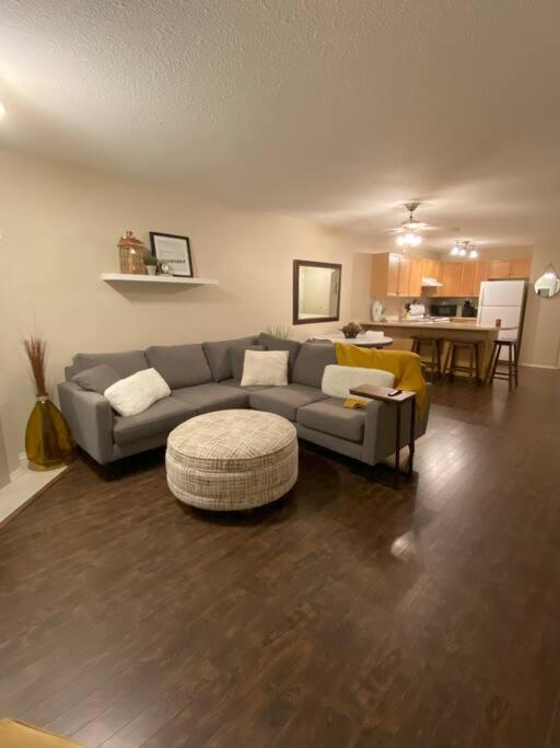 Cozy Condo at the Lake