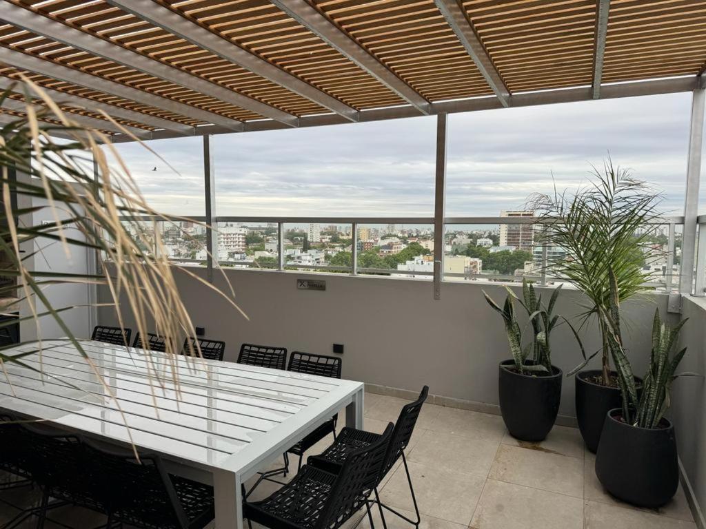 Penthouse a estrenar en Sofisticado Barrio y Edificio Nov 2023 Vista panorámica 100m2 Gimnasio Piscina Lujoso Salon de Fiestas